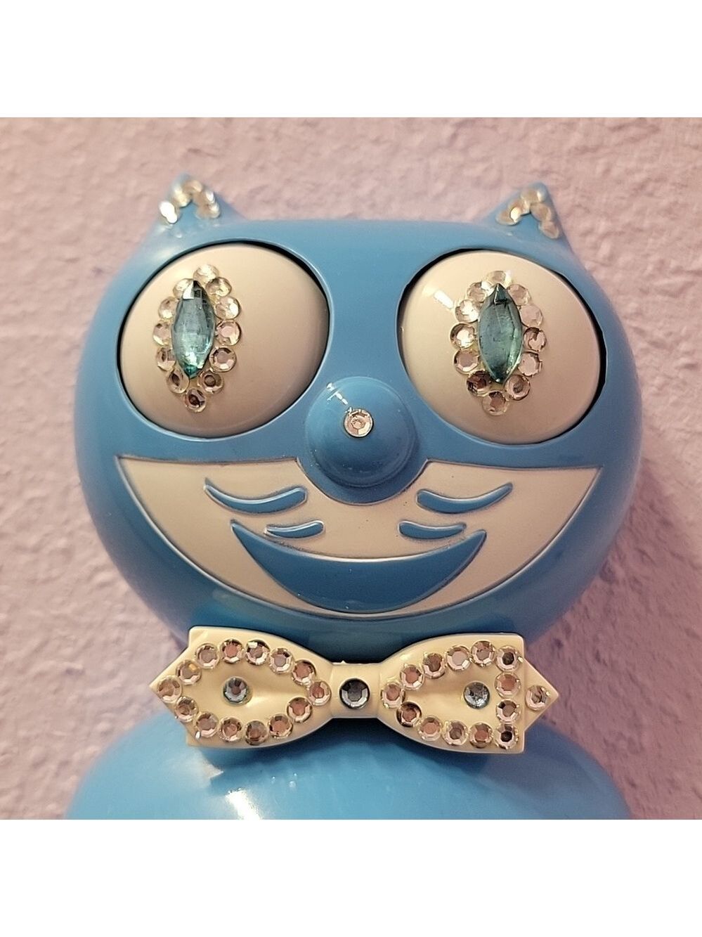 Super Rare Wedgwood Blue Jeweled Kit-Cat Klock